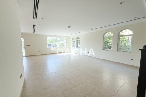 Вилла Jumeirah Park, Дубай, БАӘ-да 4 жатын бөлмелер, 530 м² № 763155 - фото 13