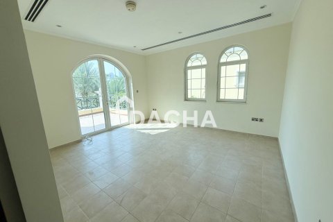 Вилла Jumeirah Park, Дубай, БАӘ-да 4 жатын бөлмелер, 530 м² № 763155 - фото 10