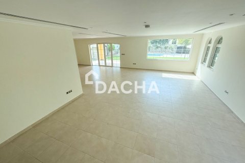 Вилла Jumeirah Park, Дубай, БАӘ-да 4 жатын бөлмелер, 530 м² № 763155 - фото 3