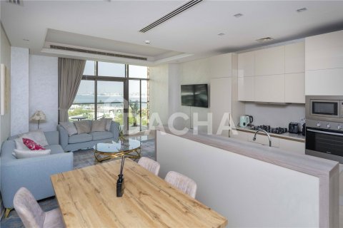 Lägenhet till försäljning i Palm Jumeirah, Dubai, UAE 2 sovrum, 124 kvm Nr. 763156 - fotografi 5