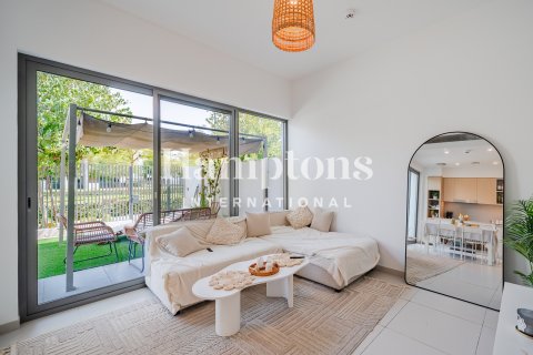 Rijtjeshuis te huur in Arabian Ranches 3, Dubai, VAE 3 slaapkamers, 128.57961006 vr.m., nr 680460 - foto 17