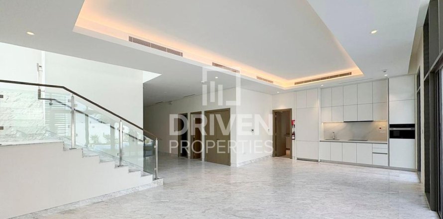 Huvila Mohammed Bin Rashid City, Dubai, Arabiemiraatit 4 makuuhuonetta, 650.04 m2 № 757091