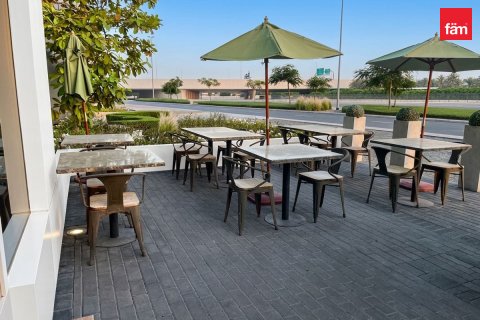 Negozio a Business Bay, Dubai, EAU 90.3 mq. № 754846