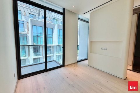 Villa till försäljning i Dubai, UAE 3 sovrum, 144.2 kvm Nr. 708219 - fotografi 10
