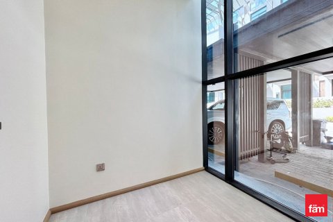 Villa till försäljning i Dubai, UAE 3 sovrum, 144.2 kvm Nr. 708219 - fotografi 25
