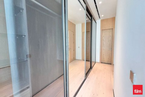 Villa till försäljning i Dubai, UAE 3 sovrum, 144.2 kvm Nr. 708219 - fotografi 18