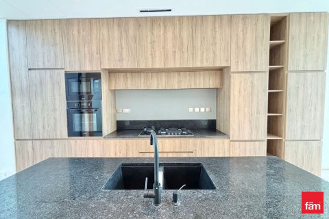 Villa till försäljning i Dubai, UAE 3 sovrum, 144.2 kvm Nr. 708219 - fotografi 5