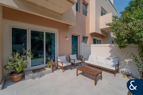 Villa en venta en Dubai Sports City, Dubai, EAU 4 dormitorios, 311 m2 № 671211 - foto 17