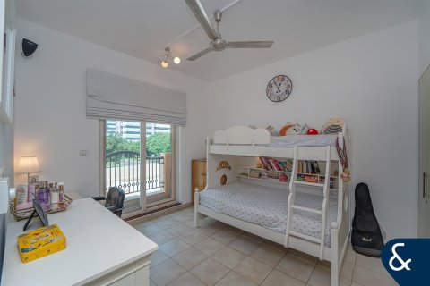 Villa en venta en Dubai Sports City, Dubai, EAU 4 dormitorios, 311 m2 № 671211 - foto 12