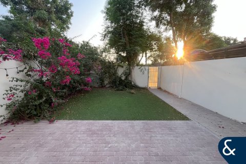 Villa itt: The Springs, Dubai, EAE, 2 hálószoba, 157 m², azonosító: 671209 - fénykép 2
