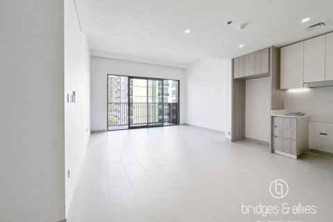 Apartamento en alquiler en Dubai Hills Estate, Dubai, EAU 2 dormitorios, 92.1 m2 № 670149 - foto 2