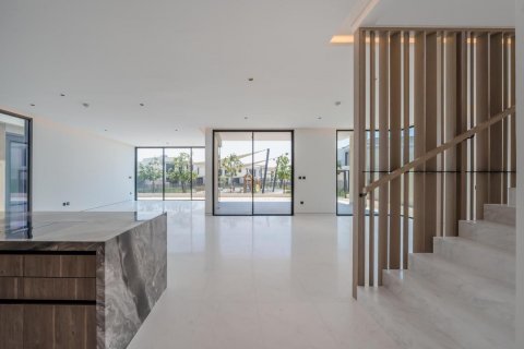 Vilë në Tilal Al Ghaf, Dubai, Emiratet e Bashkuara Arabe 5 dhoma gjumi, 527 m2. № 613063 - Foto 7