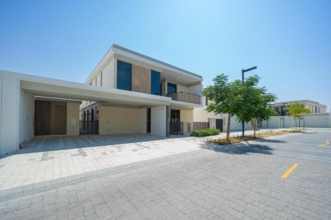 Vilë në Tilal Al Ghaf, Dubai, Emiratet e Bashkuara Arabe 5 dhoma gjumi, 527 m2. № 613063 - Foto 1