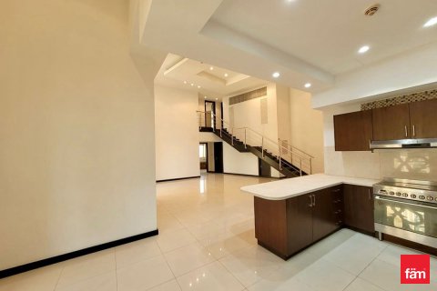 Apartment in Dubai, UAE 2 bedrooms, 151.2 sq.m. № 647815 - photo 6