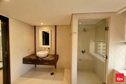 Apartment in Dubai, UAE 2 bedrooms, 151.2 sq.m. № 647815 - photo 9