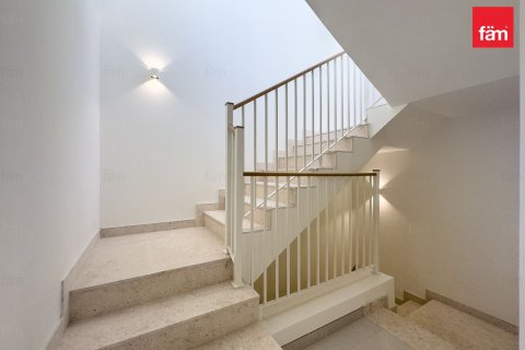 Vila di Dubai, UAE 5 bilik tidur, 376.4 meter persegi № 647812 - foto 27