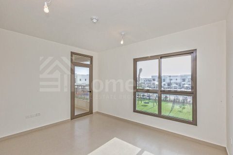 Kamienica do wynajęcia w Town Square, Dubai, ZEA 4 sypialnie, 291 mkw., nr 700724 - zdjęcie 3