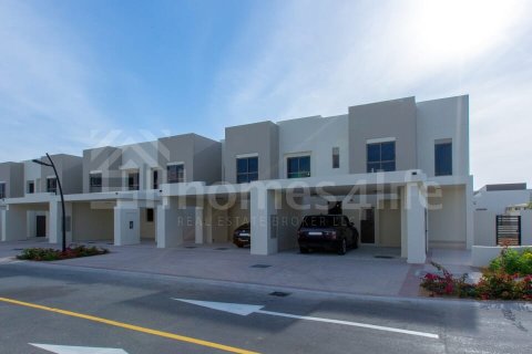 Kamienica do wynajęcia w Town Square, Dubai, ZEA 4 sypialnie, 291 mkw., nr 700724 - zdjęcie 30