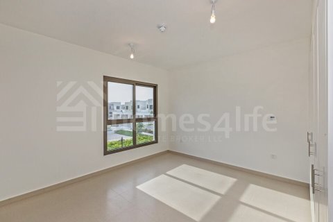 Kamienica do wynajęcia w Town Square, Dubai, ZEA 4 sypialnie, 291 mkw., nr 700724 - zdjęcie 1