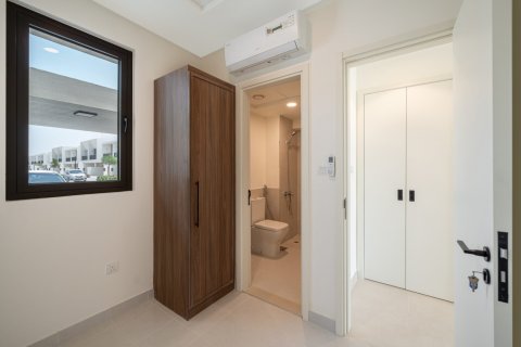 Townhouse til leje i Town Square, Dubai, UAE 3 soveværelser, 177 kvm № 700752 - foto 19