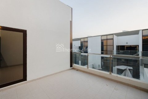 Villa itt: Mohammed Bin Rashid City, Dubai, EAE, 4 hálószoba, 187 m², azonosító: 700751 - fénykép 19
