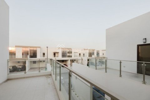 Villa itt: Mohammed Bin Rashid City, Dubai, EAE, 4 hálószoba, 187 m², azonosító: 700751 - fénykép 7