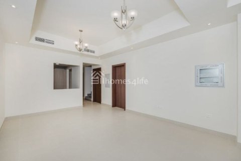 Villa itt: Mohammed Bin Rashid City, Dubai, EAE, 4 hálószoba, 187 m², azonosító: 700751 - fénykép 2
