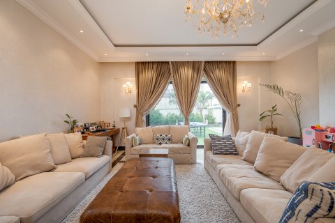 Vila u gradu Arabian Ranches 2, Dubai, UAE 5 spavaće sobe, 506.32 m2 Br. 749629 - Slika 10