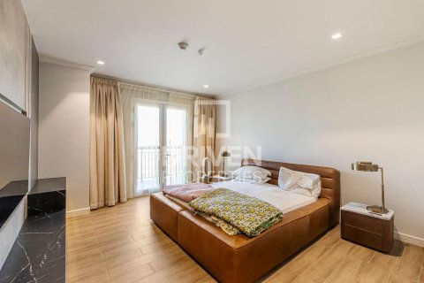 Townhouse in Jumeirah, Dubai, UAE 4 bedrooms, 397.9 sq.m. № 755895 - photo 17