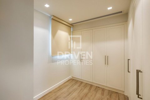 Townhouse in Jumeirah, Dubai, UAE 4 bedrooms, 397.9 sq.m. № 755895 - photo 20