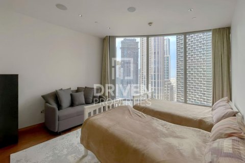 Apartment in Downtown Dubai (Downtown Burj Dubai), UAE 2 bedrooms, 152.27 sq.m. № 755898 - photo 5
