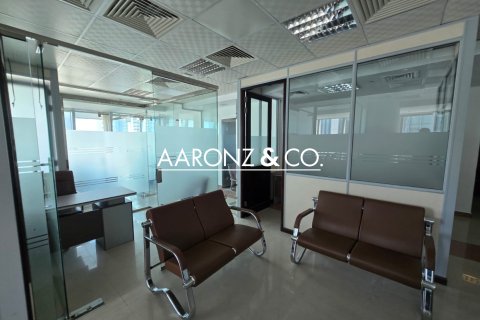 Escritório em Business Bay, Dubai, EAU 113 m2 № 687838