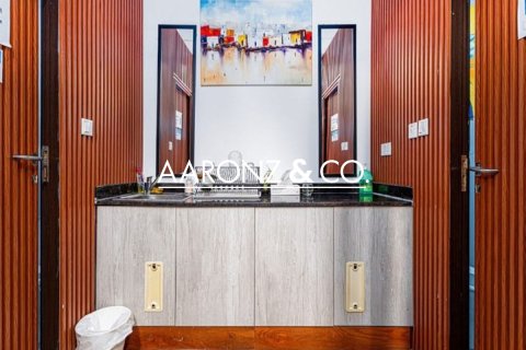 Γραφείο σε Jumeirah Lake Towers, Dubai, ΗΑΕ 219 τ.μ. Αρ. 687839 - φωτογραφία 6