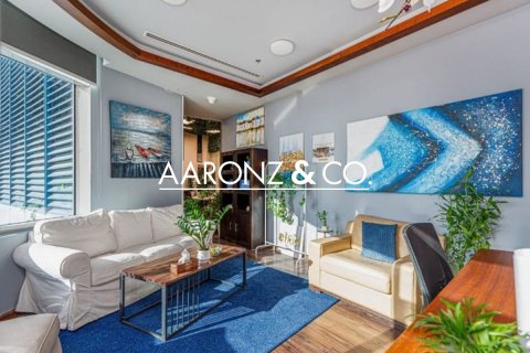 Γραφείο σε Jumeirah Lake Towers, Dubai, ΗΑΕ 219 τ.μ. Αρ. 687839 - φωτογραφία 8