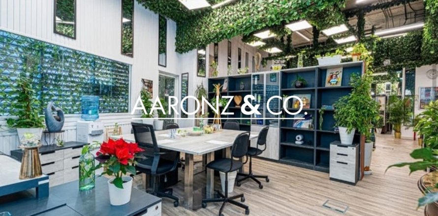 Γραφείο σε Jumeirah Lake Towers, Dubai, ΗΑΕ 219 τ.μ. Αρ. 687839