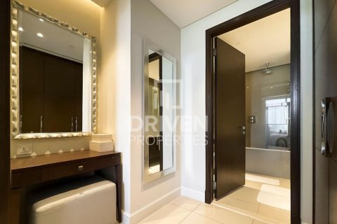 Apartment in Downtown Dubai (Downtown Burj Dubai), Dubai, UAE 1 bedroom, 79 sq.m. № 683322 - photo 14