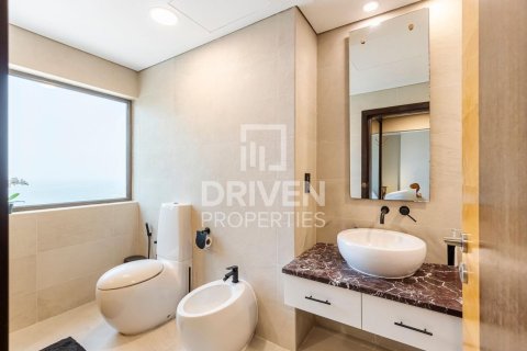 Lägenhet till försäljning i Jumeirah Beach Residence, Dubai, UAE 2 sovrum, 136 kvm Nr. 683248 - fotografi 13