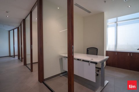 Biuro do wynajęcia w Dubai, ZEA 157.4 mkw., nr 655939 - zdjęcie 10