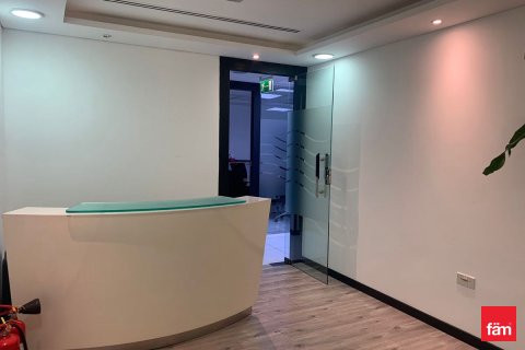 Zyrë në Dubai, Emiratet e Bashkuara Arabe 130 m2. № 655942 - Foto 6