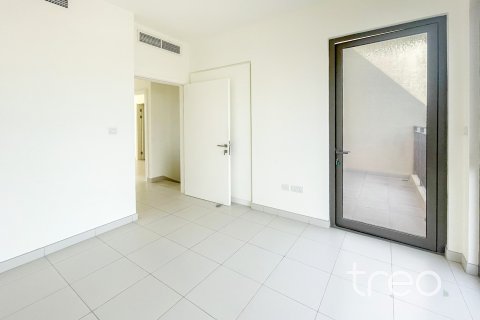 Villa en alquiler en Dubai South (Dubai World Central), Dubai, EAU 3 dormitorios, 180.7 m2 № 733865 - foto 10