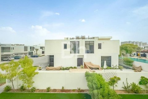 Vila u gradu DAMAC Hills (Akoya by DAMAC), Dubai, UAE 6 spavaće sobe, 425 m2 Br. 643931 - Slika 15