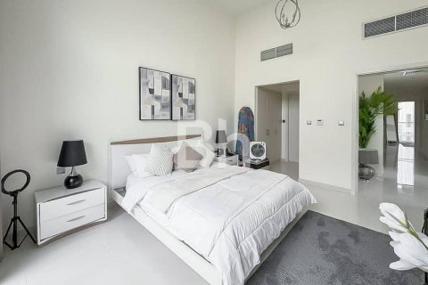 Vila u gradu DAMAC Hills (Akoya by DAMAC), Dubai, UAE 6 spavaće sobe, 425 m2 Br. 643931 - Slika 10