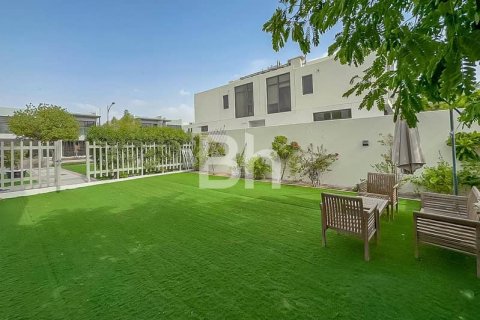 Vila u gradu DAMAC Hills (Akoya by DAMAC), Dubai, UAE 6 spavaće sobe, 425 m2 Br. 643931 - Slika 2
