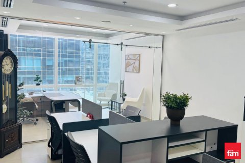 Business Bay, Dubai, संयुक्त अरब अमीरात में कार्यालय, 40.9 वर्ग मीटर, संख्या 644787 - फ़ोटो 1