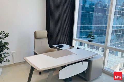 Business Bay, Dubai, संयुक्त अरब अमीरात में कार्यालय, 40.9 वर्ग मीटर, संख्या 644787 - फ़ोटो 2