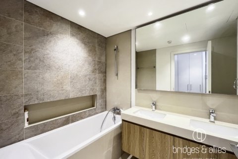 Lägenhet uthyres i Downtown Dubai (Downtown Burj Dubai), Dubai, UAE 2 sovrum, 100.3 kvm Nr. 669236 - fotografi 14