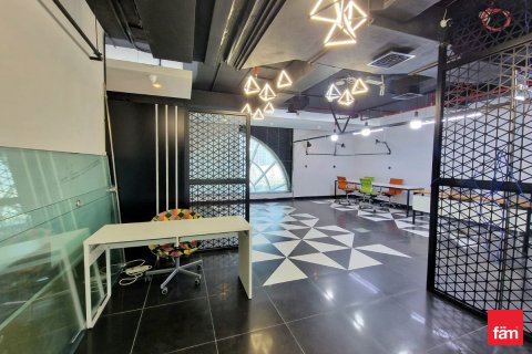 Toimisto Dubai, Arabiemiraatit 94.3 m2 № 713575 - kuva 5