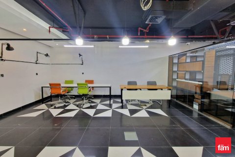 Toimisto Dubai, Arabiemiraatit 94.3 m2 № 713575 - kuva 13