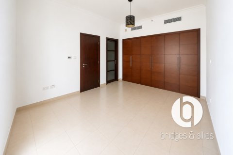 Huoneisto Downtown Dubai (Downtown Burj Dubai), Arabiemiraatit 1 makuuhuone, 87 m2 № 713743 - kuva 8