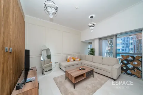 Apartmen di CAYAN TOWER di Dubai Marina, UAE 2 bilik tidur, 117 meter persegi № 738530 - foto 2